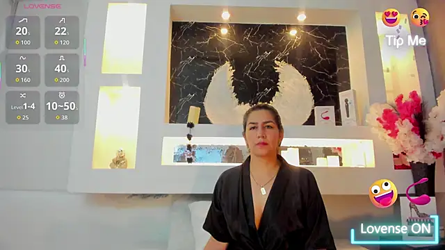 Cinthya mjs online show from October 2025 12:07:01 PM