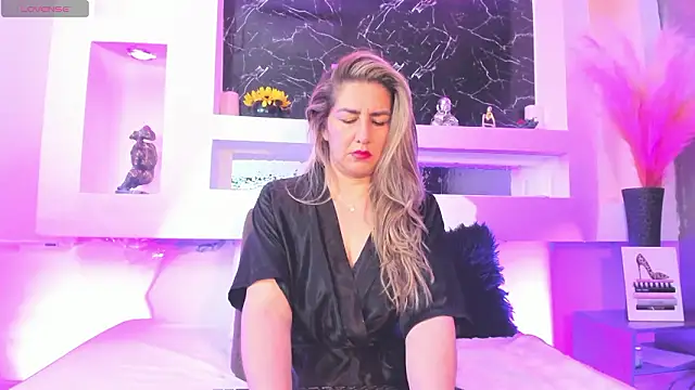 Cinthya mjs online show from February 2026 12:39:01 PM