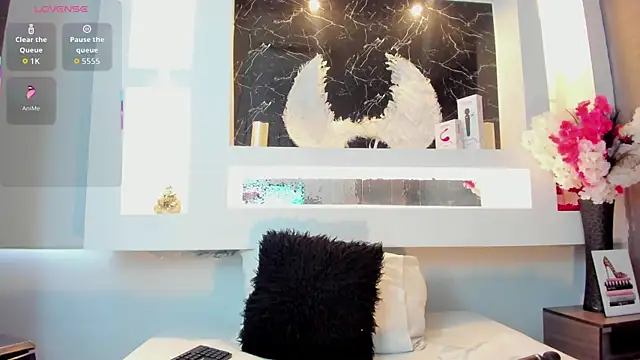 Cinthya mjs online show from October 2025 12:15:02 PM