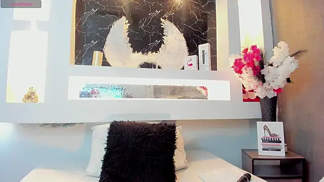 Cinthya mjs online show from October 2025 12:57:02 PM