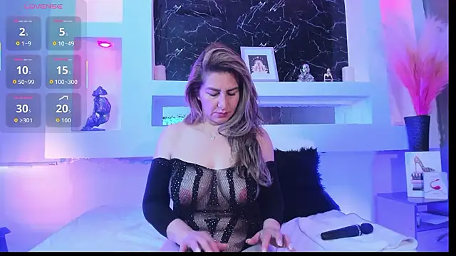 Cinthya mjs online show from February 2026 01:21:02 PM