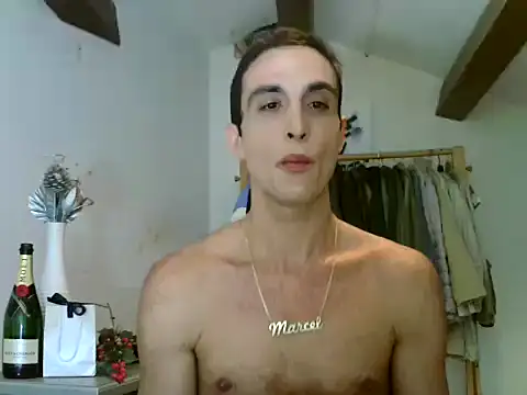 Lepetitmarcel online show from October 2025 11:46:02 AM