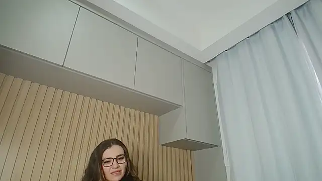 carol amorim online show from September 2025 07:35:02 PM