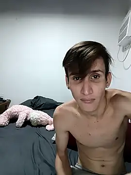 Milfvalesk online show from April 2026 11:44:01 PM