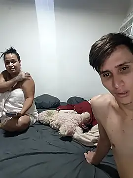 Milfvalesk online show from March 2026 01:24:01 PM