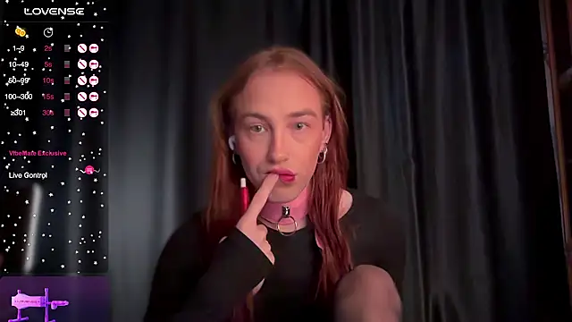 Snapshot of Avril_Pearly_ chatting on November 2025 11:58:02 AM Avril Pearly online show from November 2025 11:58:02 AM