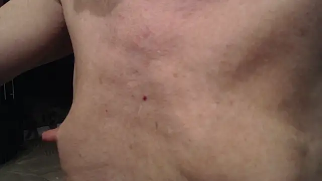 Toy-Daddy online show from November 2025 12:33:01 AM