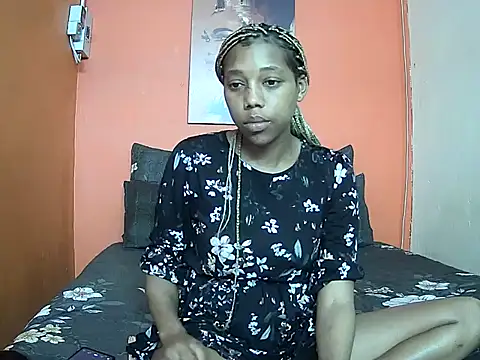 Sweet nicole98 online show from November 2025 01:33:02 PM