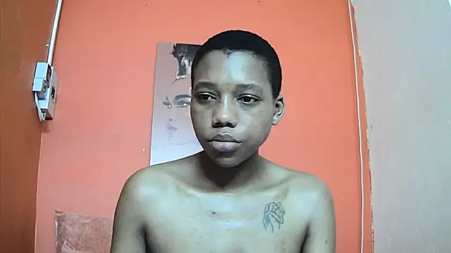 Snapshot of Sweet_nicole98 chatting on October 2025 08:30:01 AM Sweet nicole98 online show from October 2025 08:30:01 AM