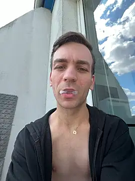 nickdtr online show from May 2026 11:32:01 AM