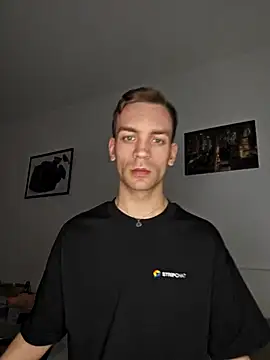 nickdtr online show from September 2025 06:03:02 PM