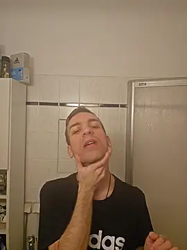 nickdtr online show from December 2025 11:05:01 PM