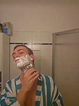 nickdtr online show from December 2025 04:06:02 AM