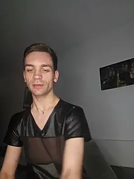 nickdtr online show from October 2025 04:33:01 AM