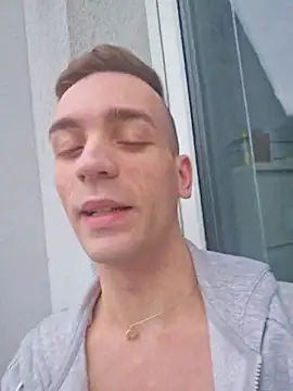 nickdtr online show from November 2025 12:20:01 PM