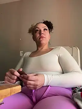 WASHDOWNTHEBUBBLES online show from January 2025 02:45:01 PM