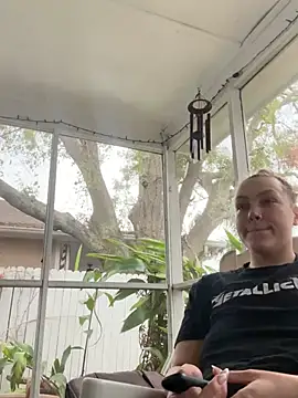 WASHDOWNTHEBUBBLES online show from January 2025 09:00:02 PM