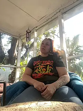 WASHDOWNTHEBUBBLES online show from January 2025 08:48:02 PM