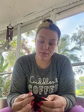 WASHDOWNTHEBUBBLES online show from January 2025 04:06:01 PM