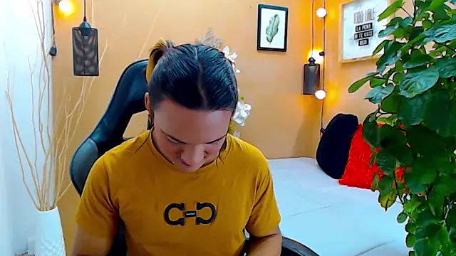 aslyhernandez 7 online show from September 2025 11:53:02 AM