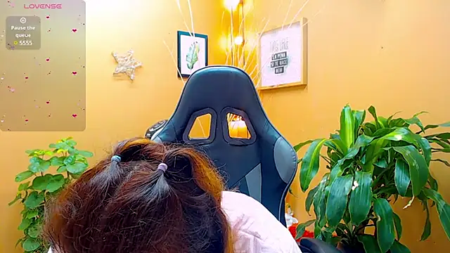 aslyhernandez 7 online show from March 2025 12:04:01 PM