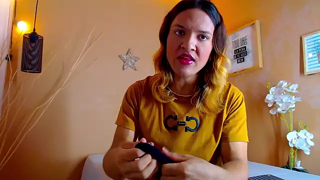 aslyhernandez 7 online show from September 2025 12:44:02 PM