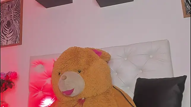 vayoleen online show from September 2025 10:49:01 PM