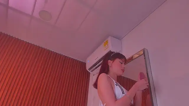 RosarioCruzz online show from March 2026 01:45:01 PM