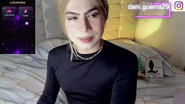 saskya online show from November 2025 02:12:02 AM