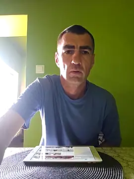 Gabesz1986xh online show from April 2026 10:10:02 AM