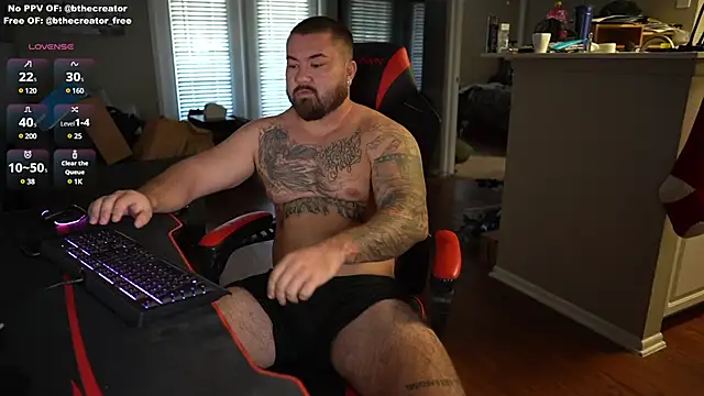 Snapshot of B_The_Creator_X chatting on December 2024 06:11:02 PM B The Creator X online show from December 2024 06:11:02 PM