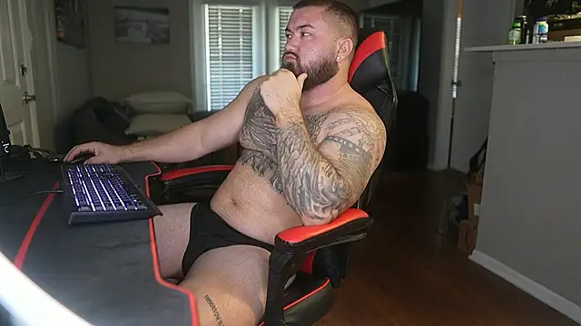 Snapshot of B_The_Creator_X chatting on March 2025 09:45:02 PM B The Creator X online show from March 2025 09:45:02 PM