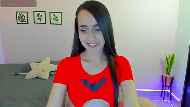 Snapshot of sophie_pazz chatting on October 2025 10:42:02 PM sophie pazz online show from October 2025 10:42:02 PM