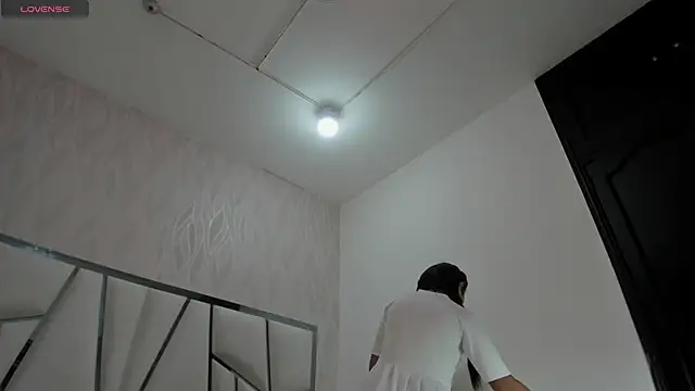 Victoriaa millers online show from January 2026 07:17:02 PM