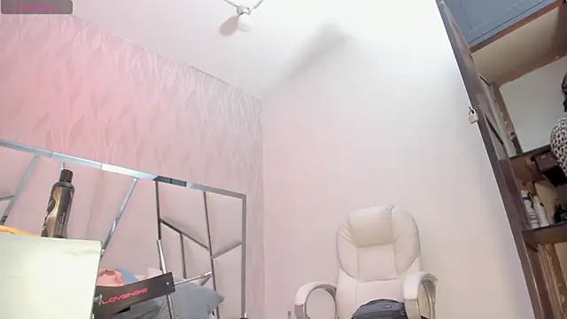 Victoriaa millers online show from June 2026 08:21:02 PM