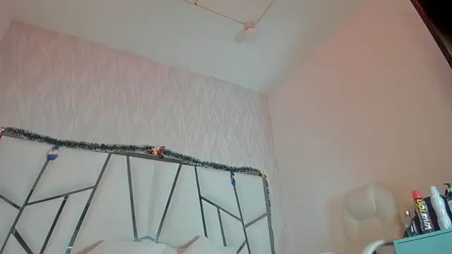 Victoriaa millers online show from November 2025 08:42:02 PM