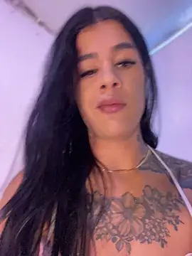 daniigarcia online show from May 2026 06:56:01 PM