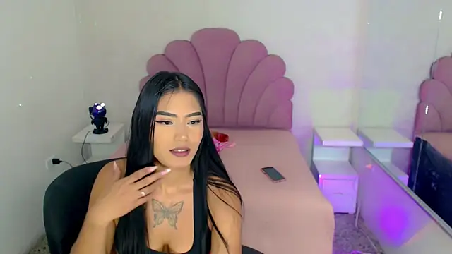 stefania parker online show from January 2026 04:38:02 AM