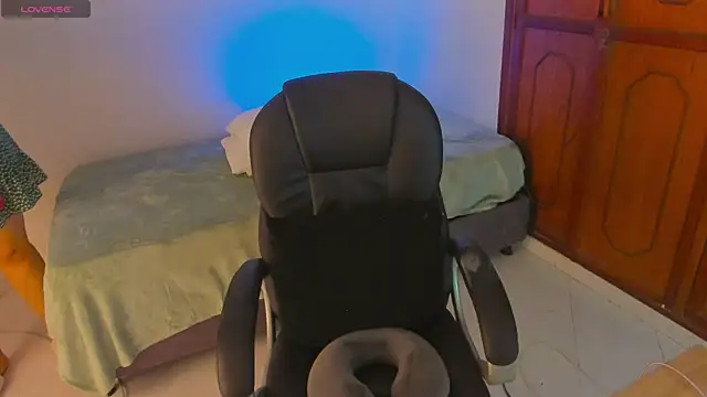 Mrskary online show from February 2026 10:10:02 PM