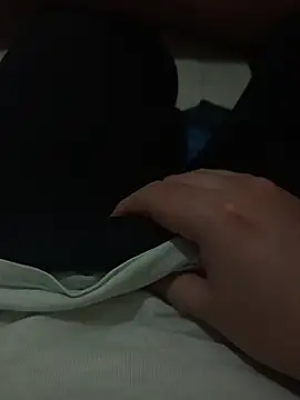 Snapshot of beautiful_hands_ chatting on November 2025 09:13:01 AM beautiful hands online show from November 2025 09:13:01 AM