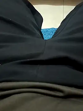 Snapshot of beautiful_hands_ chatting on September 2025 07:48:02 AM beautiful hands online show from September 2025 07:48:02 AM