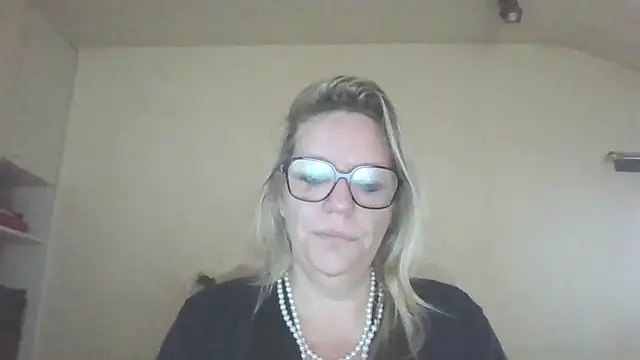 Snapshot of Silkesquirt chatting on September 2025 06:53:01 AM Silkesquirt online show from September 2025 06:53:01 AM