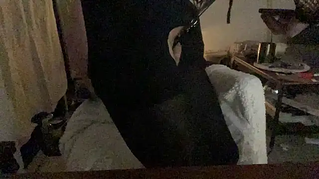 Snapshot of P4RtYBOII92 chatting on December 2025 10:43:02 PM P4RtYBOII92 online show from December 2025 10:43:02 PM