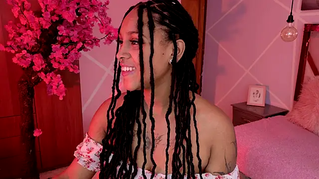 Elith noa online show from November 2025 08:25:02 PM