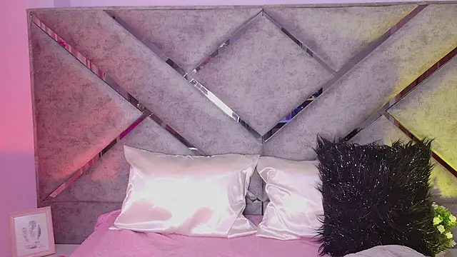 Elith noa online show from February 2026 03:06:02 AM