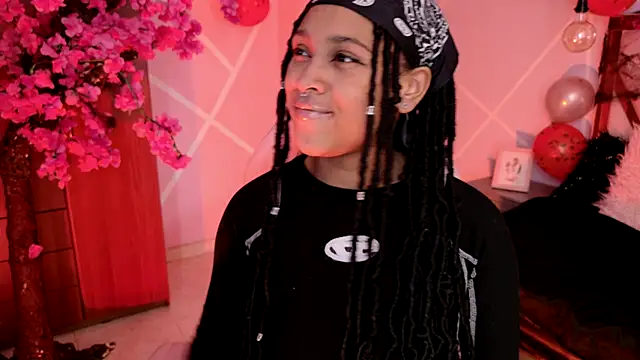 Elith noa online show from October 2025 07:22:02 PM