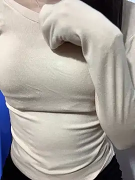 Snapshot of Vani_S2 chatting on March 2025 03:18:02 PM Vani S2 online show from March 2025 03:18:02 PM