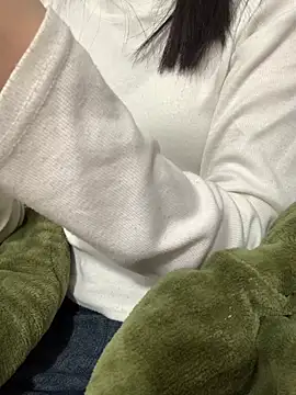 Snapshot of Vani_S2 chatting on December 2024 03:34:02 PM Vani S2 online show from December 2024 03:34:02 PM