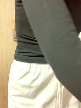 Snapshot of Vani_S2 chatting on February 2025 03:05:01 PM Vani S2 online show from February 2025 03:05:01 PM