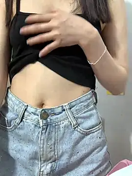 Snapshot of Vani_S2 chatting on January 2025 04:05:01 PM Vani S2 online show from January 2025 04:05:01 PM